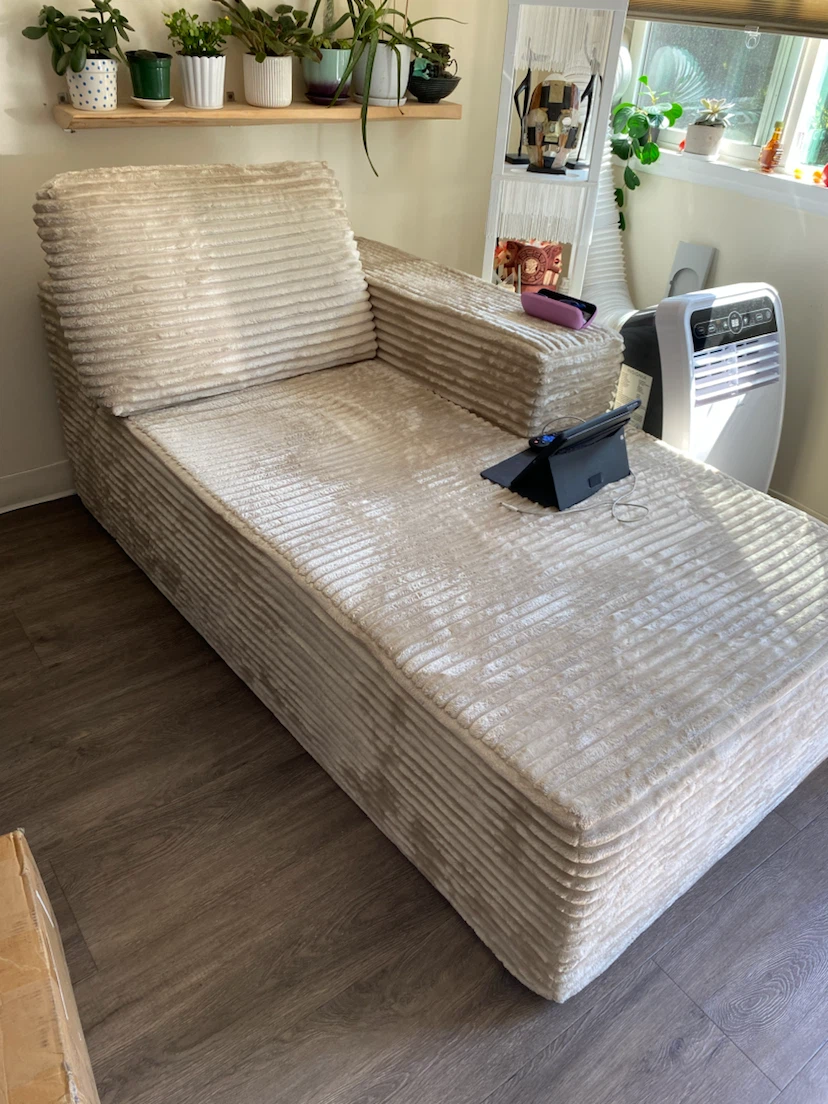 Velvet Chaise Lounge Chair - photo 2