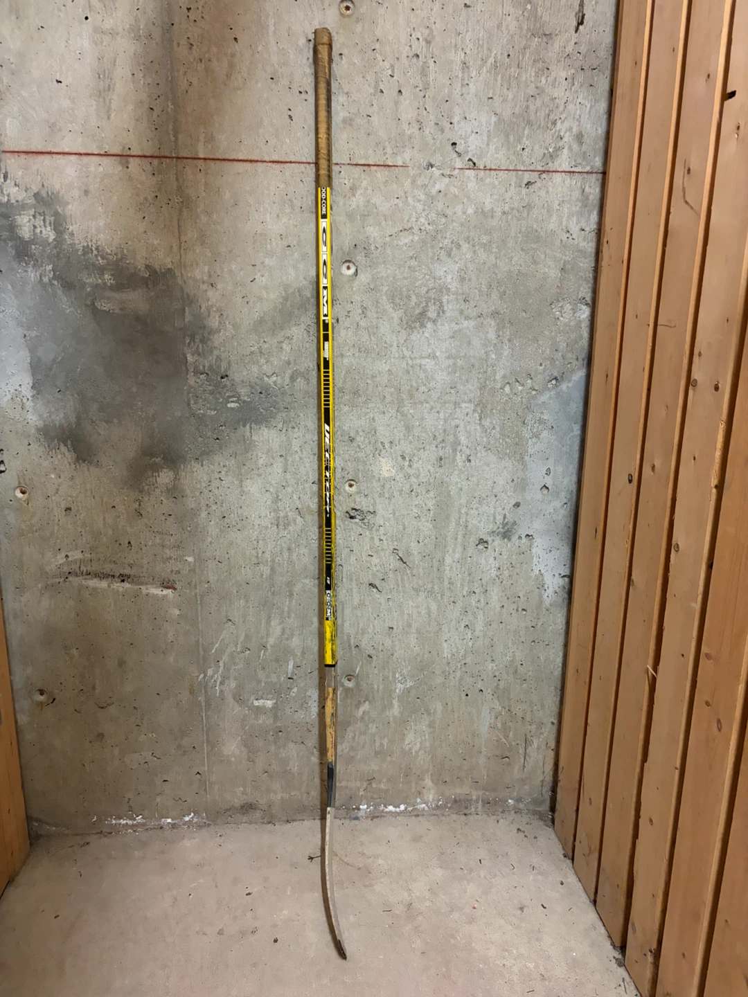 Hockey Stick - CCM Vector - photo 2