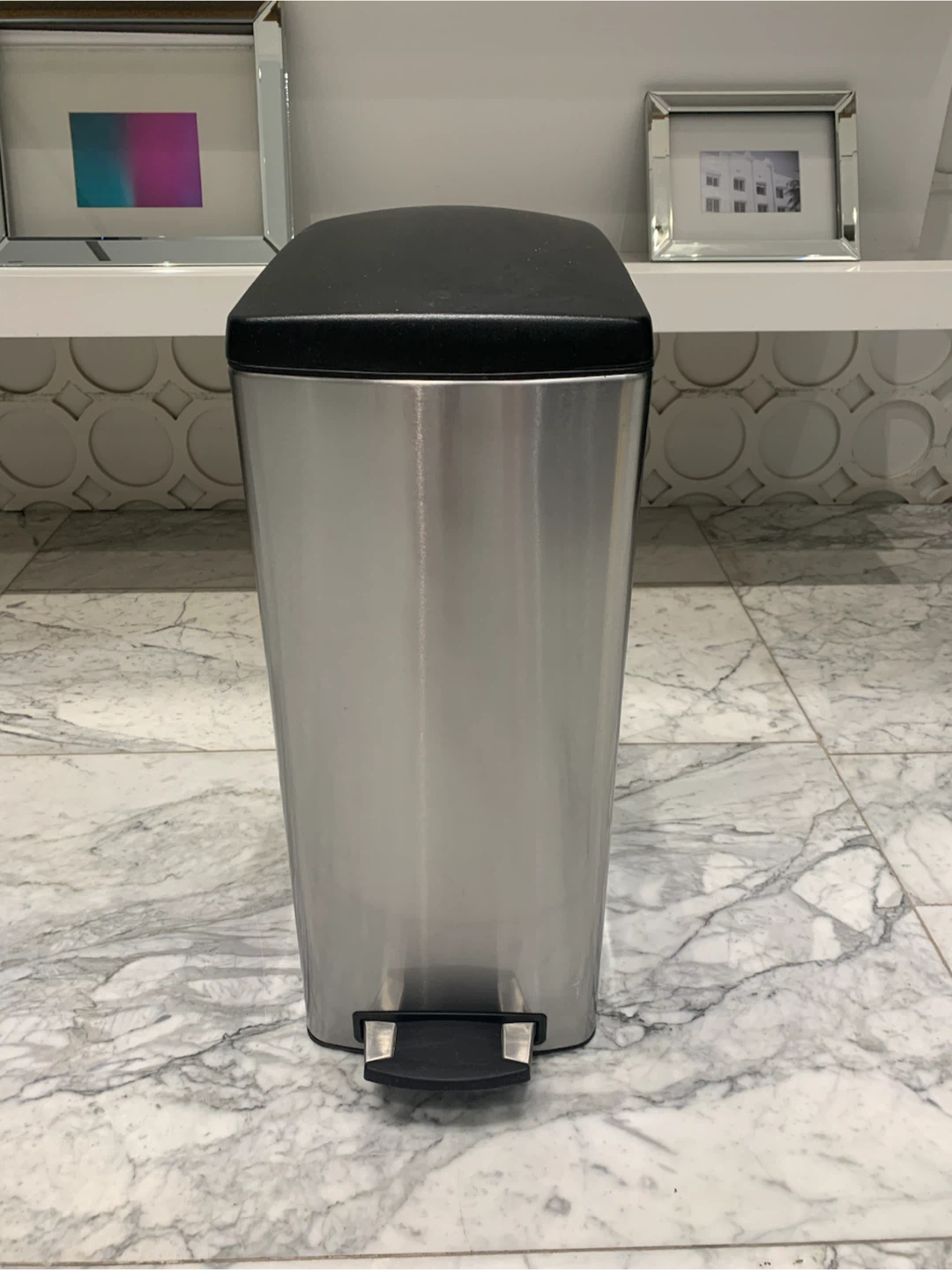 SIMPLEHUMAN trash can/bin