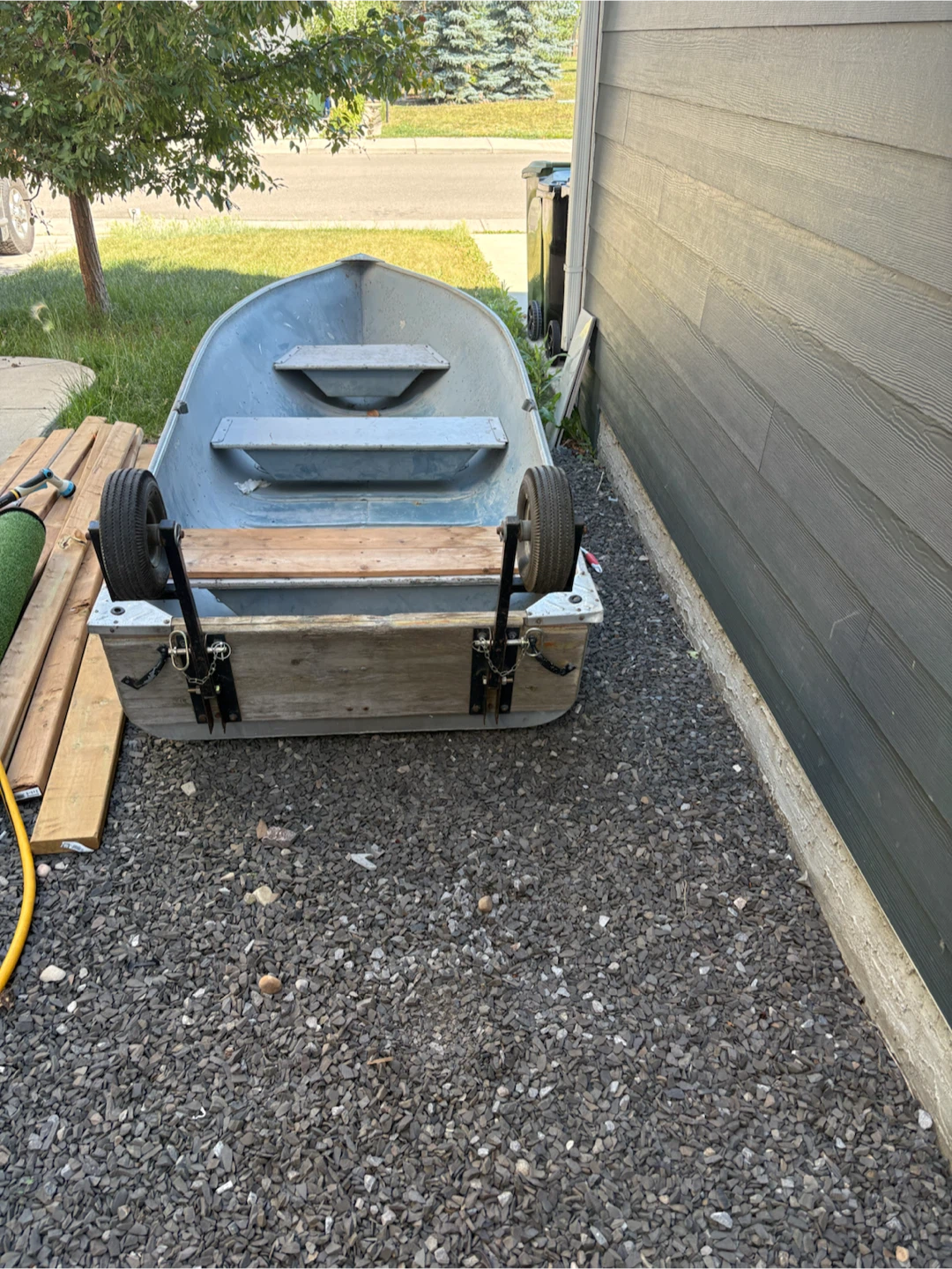 Can. Boat Mfg. Ltd. Cartop 12' Boat - photo 2
