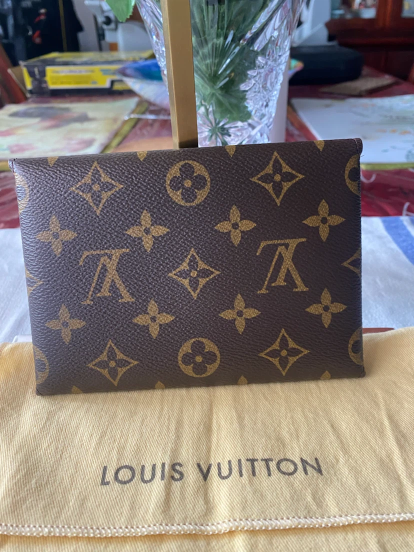 Louis Vuitton Monogram Envelope Card Holder - photo 4