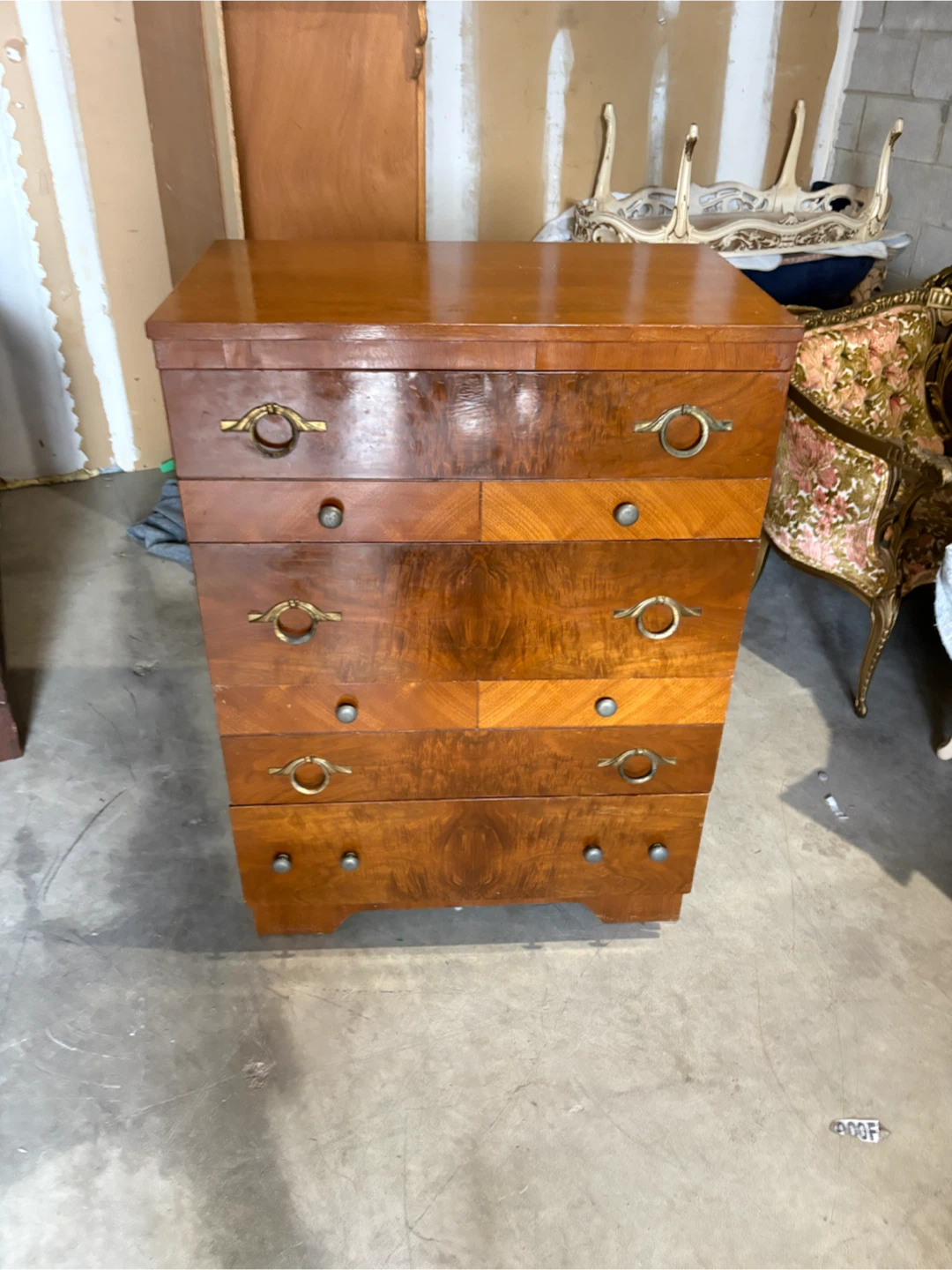 Free delivery used antique Vintage wooden dresser