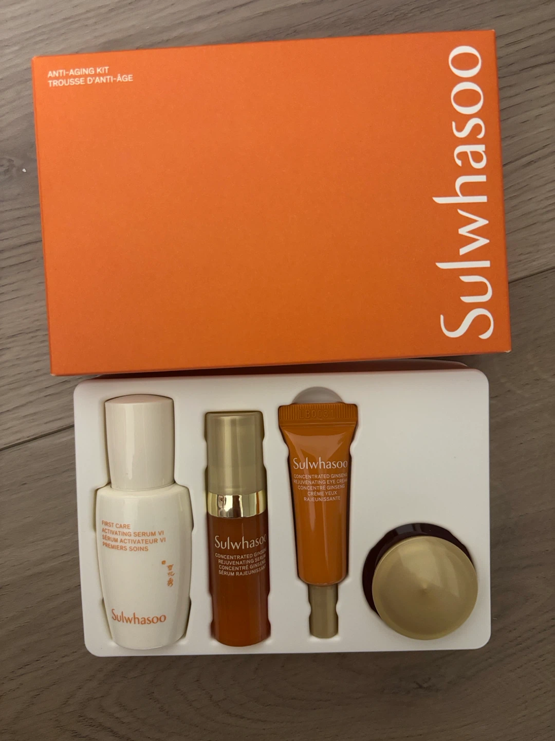 Sulwhasoo Women’s Anti-Aging Serum & Eye Treatment Set