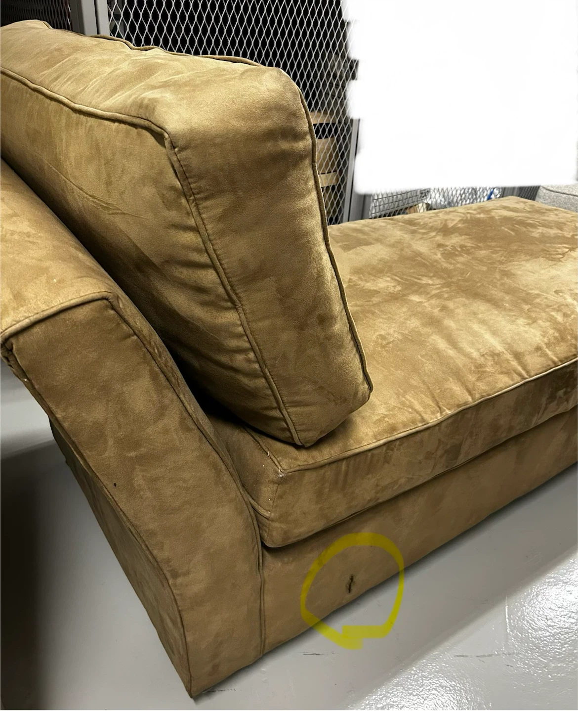 Brown Suede Chaise Lounge - photo 3