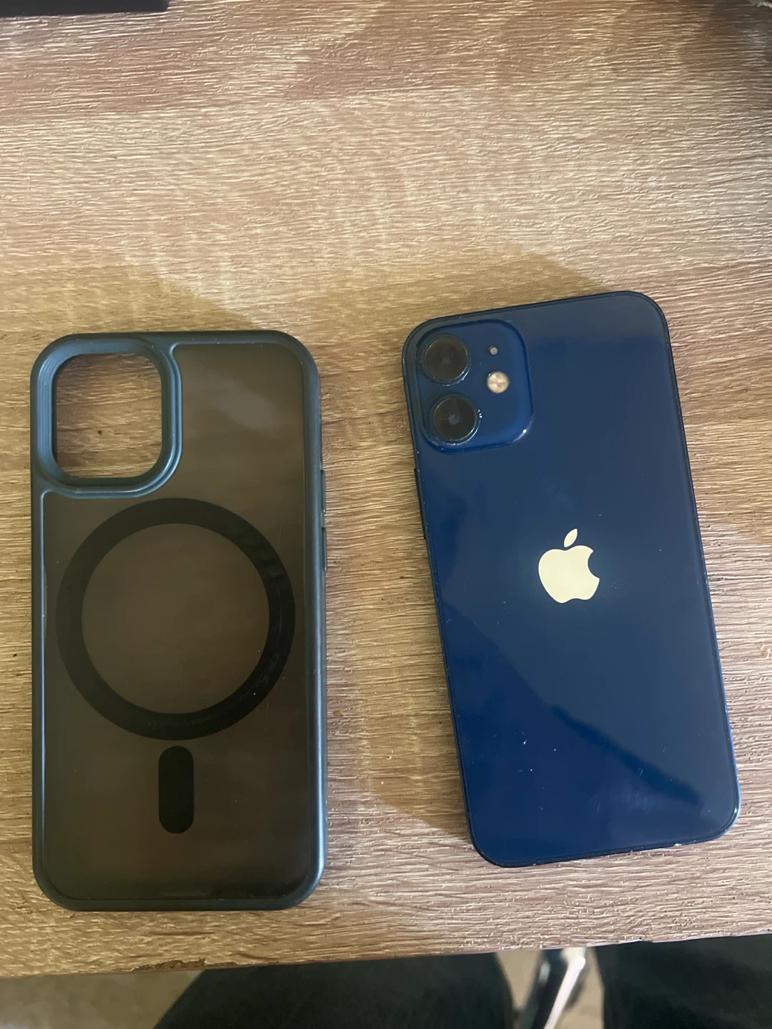 iPhone 12 mini - photo 2