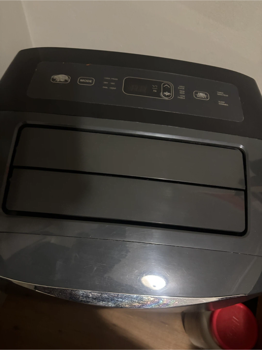 LG Portable Air Conditioner - photo 3