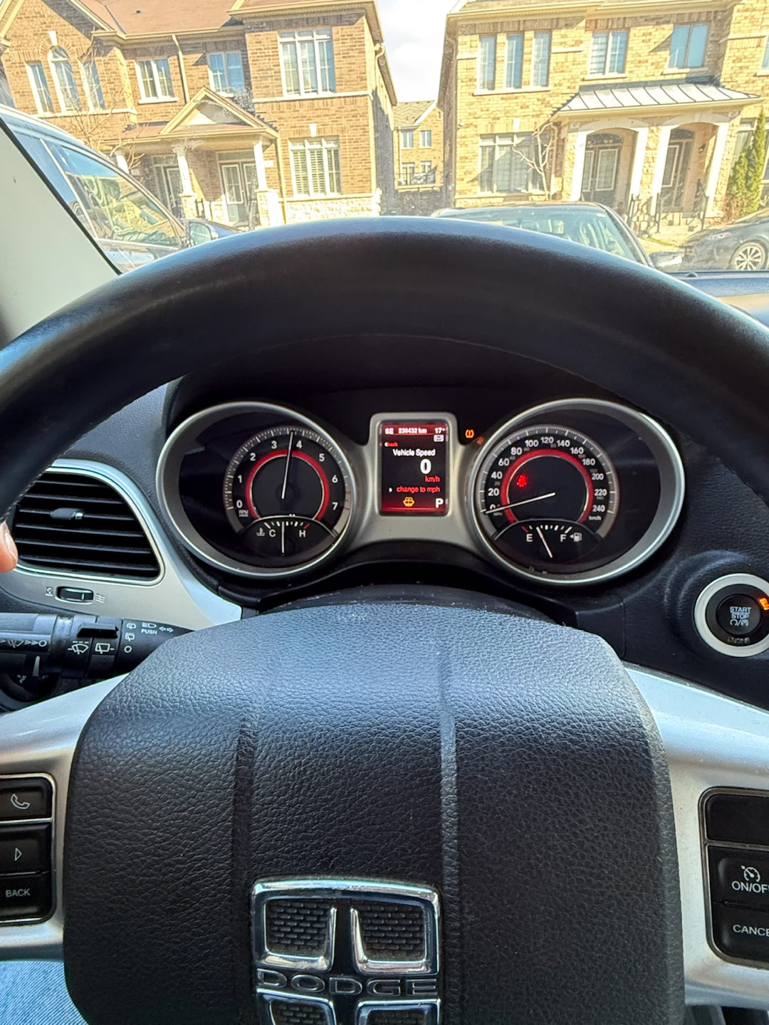 Dodge Journey 2013 clean title - photo 2