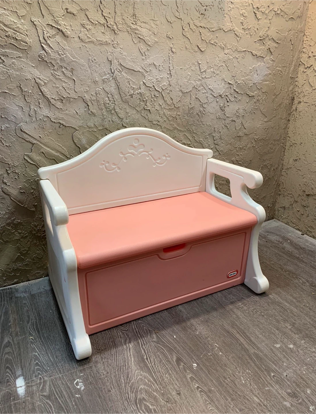 Little Tikes Pink and White Toy Storage Bench - photo 4