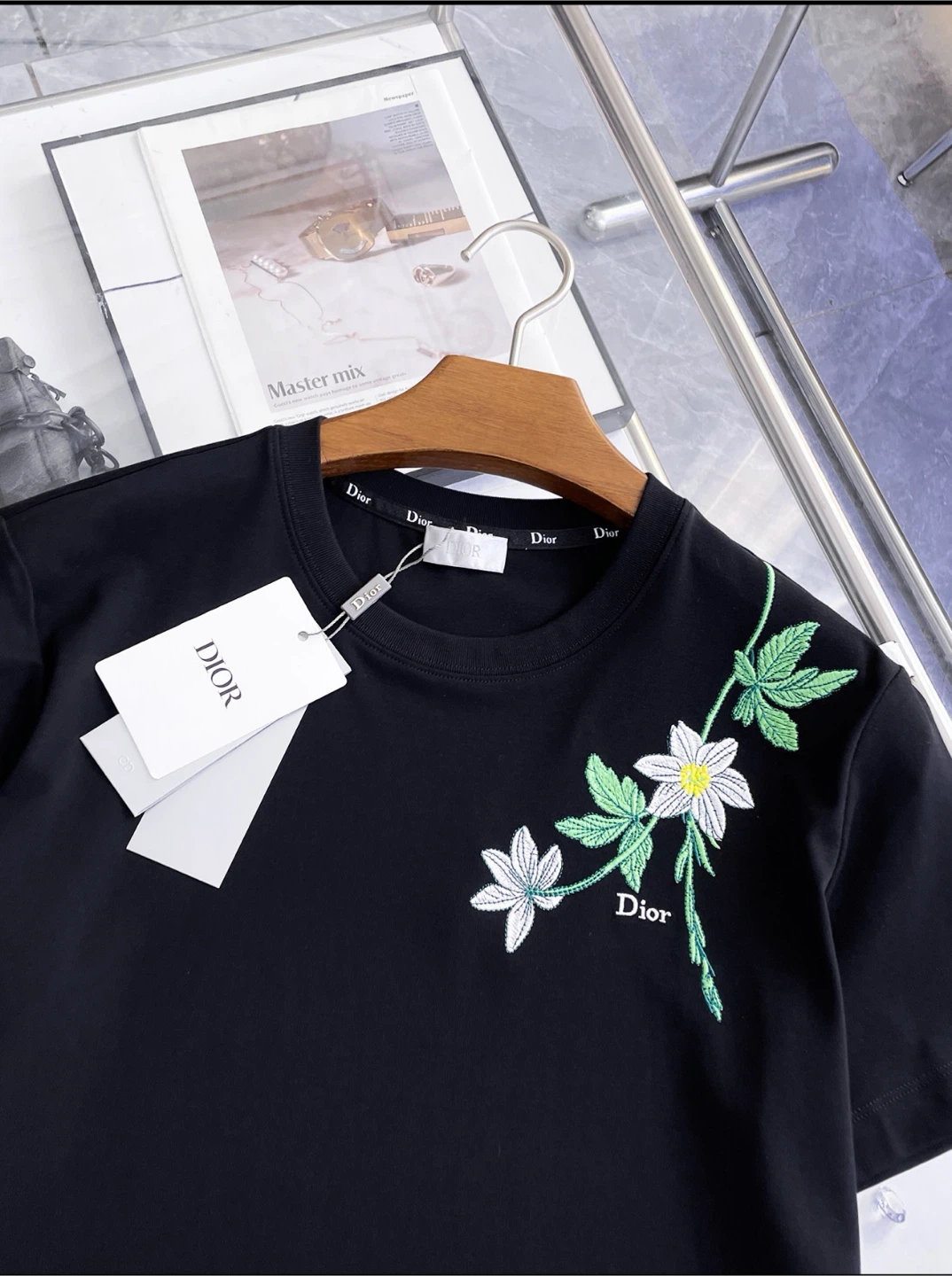 Dior Black Embroidered Flower T-Shirt - Size L - photo 3