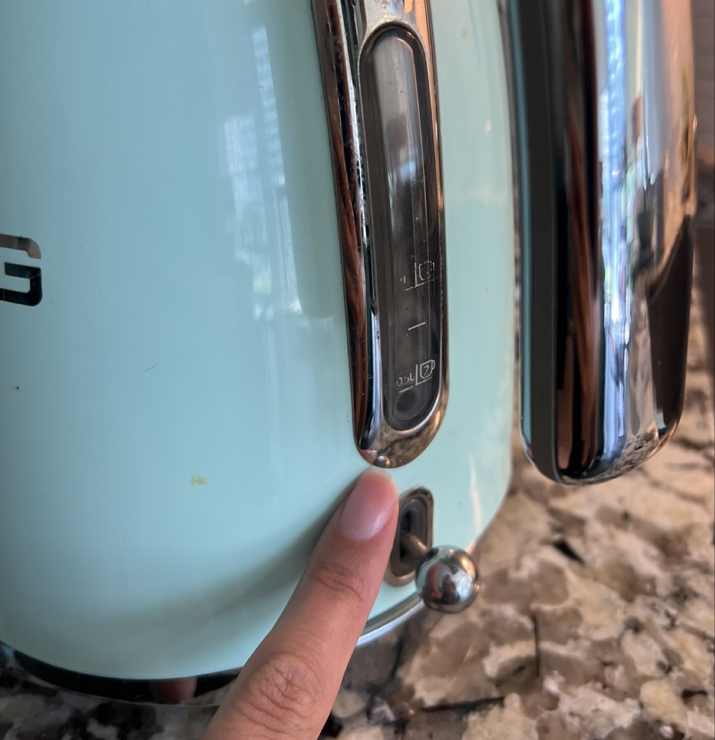Smeg Pastel Green Electric Kettle Needs repair - photo 2