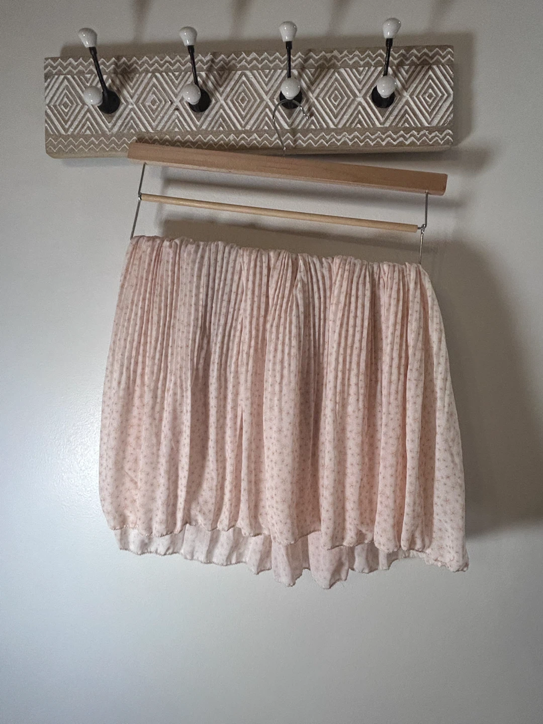Pleated Pink Skirt with Stars - photo 4
