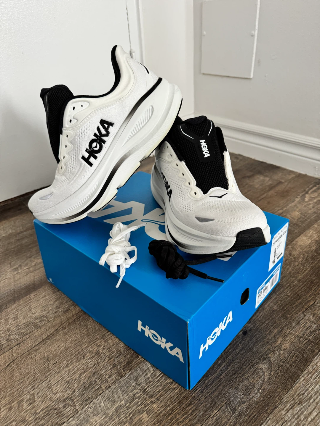 Hoka Bondi 9 Men's Running Shoes White/Black Size 9D - photo 2