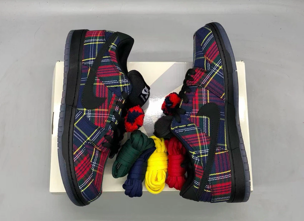Nike SB Dunk Low Pro "Dooms Day" "Mishka" - Size 9.5 - photo 2