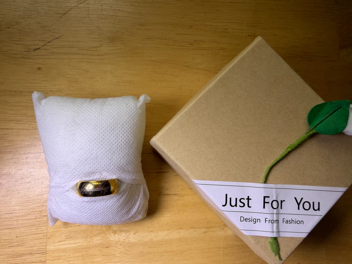 Brand New In Box Lord of the Rings Ring Size 7 - photo 5