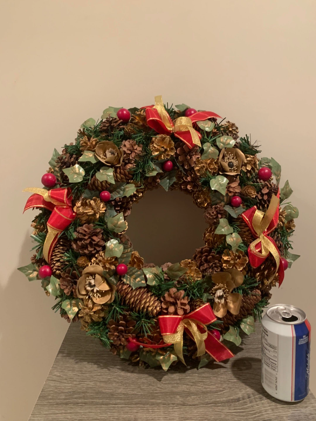 Festive Christmas Wreath with Pinecones and Red Bows - photo 2