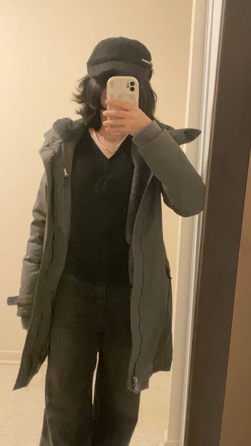 Aritzia TNA Grey Winter Parka/ Jacket/Coat Women's Size XS