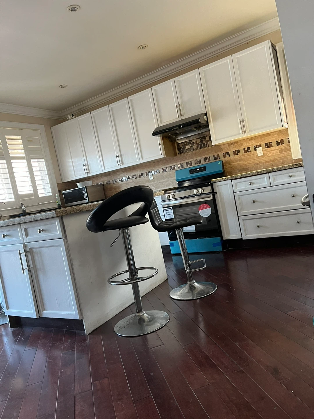 Room for Rent - photo 5