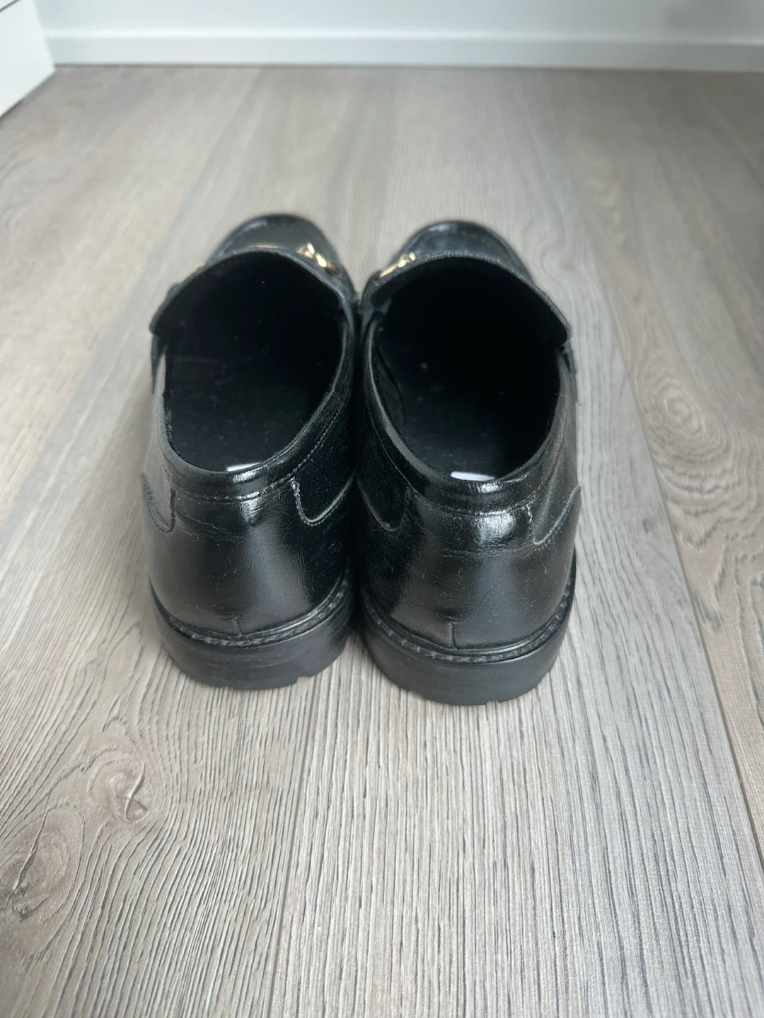 Steve Madden Black Loafers with Gold Bit - photo 2