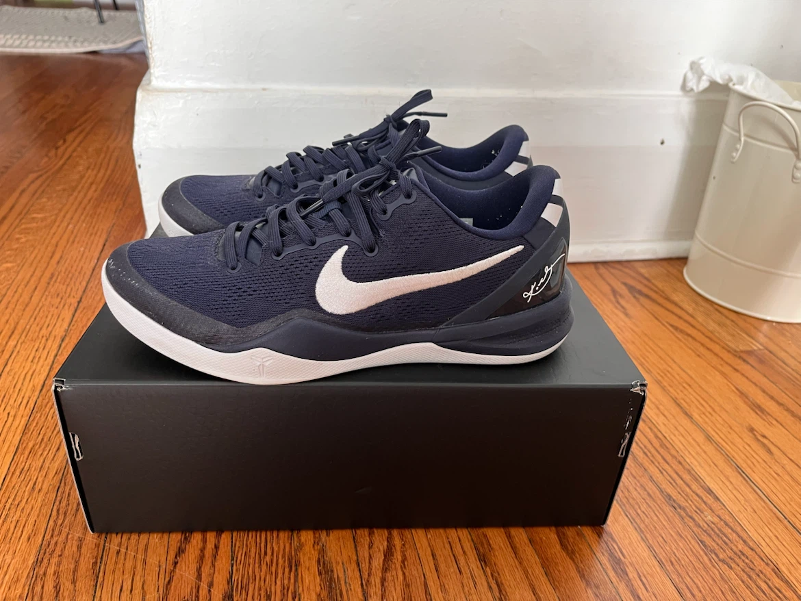 Nike Kobe VIII Protro Basketball Shoes size 9 men’s