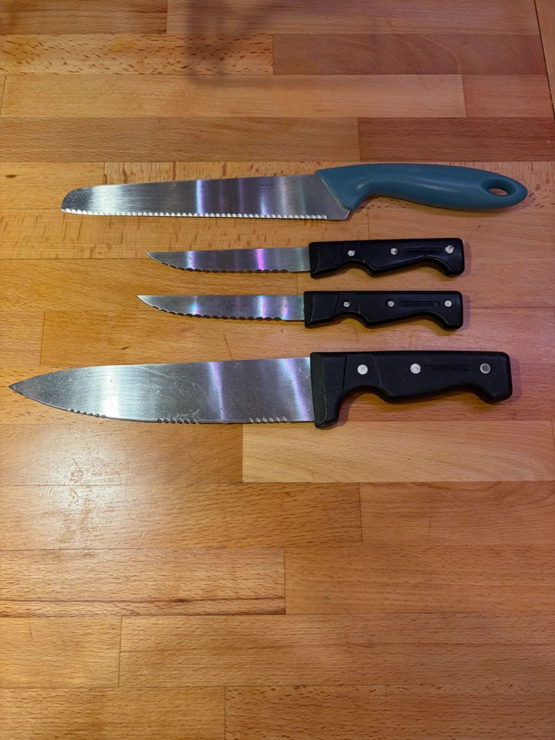 IKEA & Farberware Serrated Knives Set