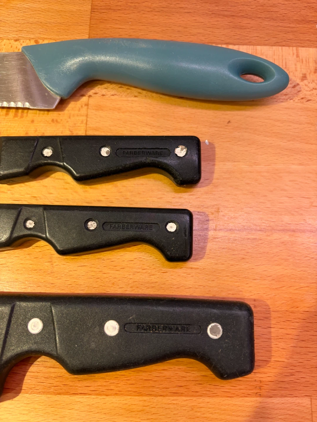 IKEA & Farberware Serrated Knives Set - photo 2