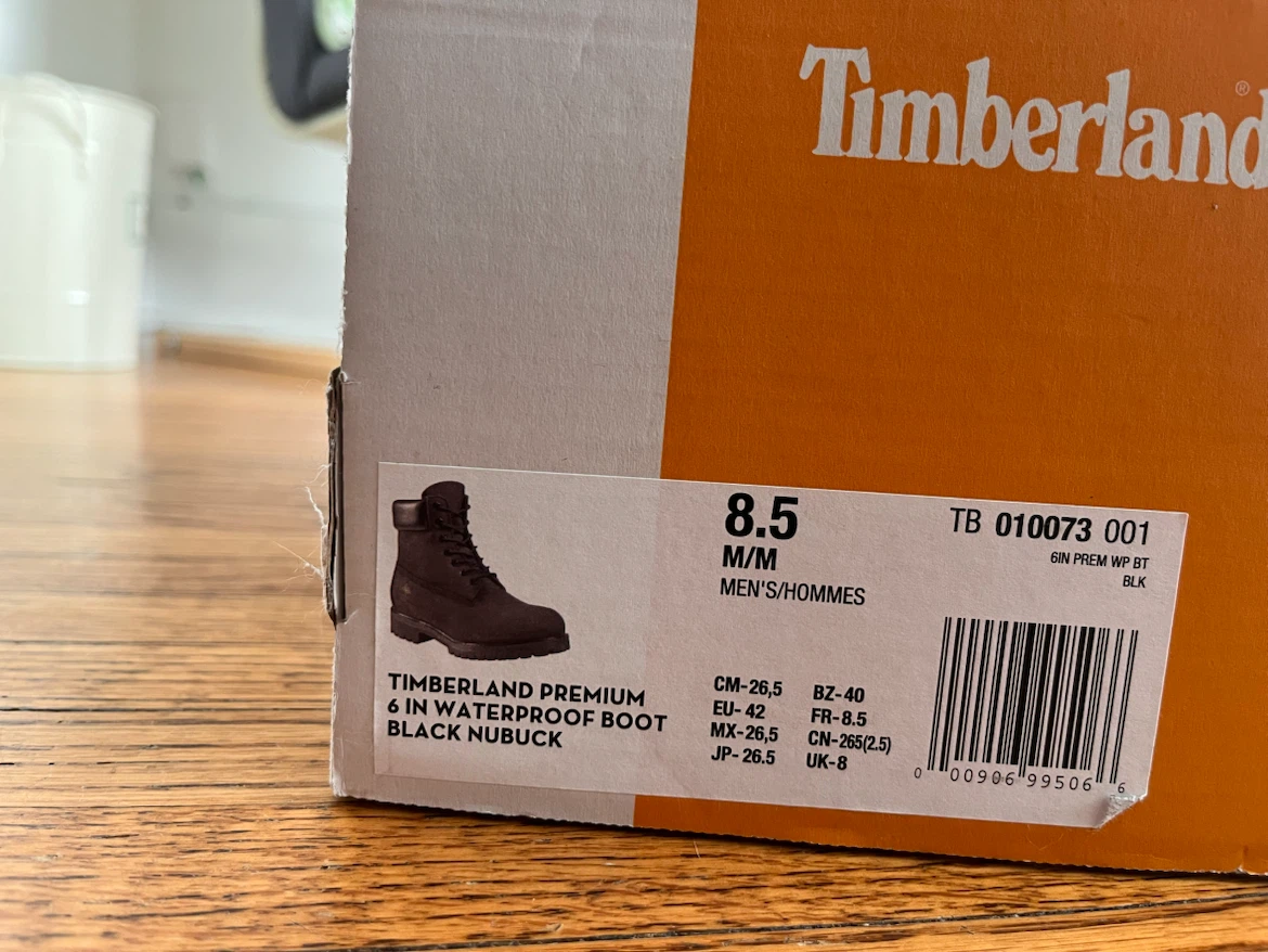 Black Timberland 6 Inch Boots - Size 8.5 - photo 5