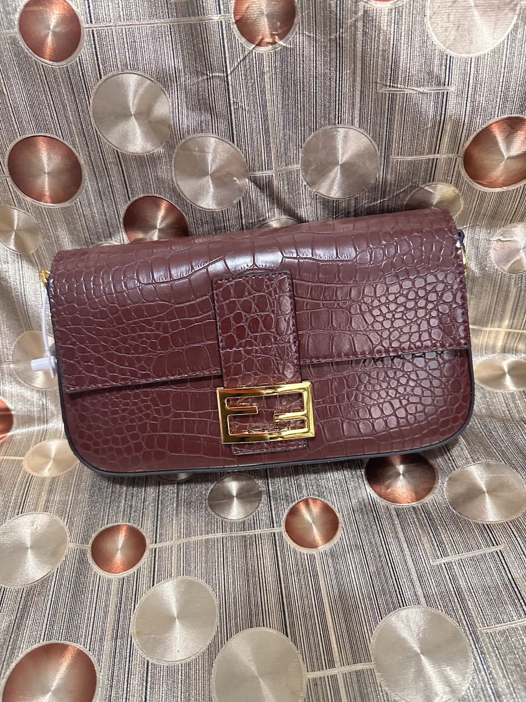 Crocodile Embossed Shoulder Bag with Gold Clasp - photo 5