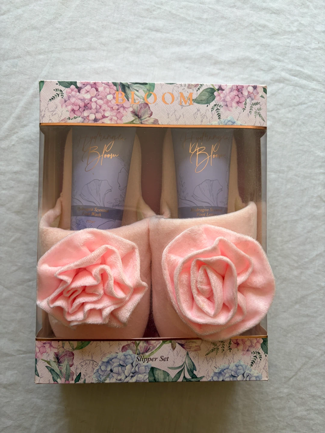 Bloom Foot Care Set with Slippers