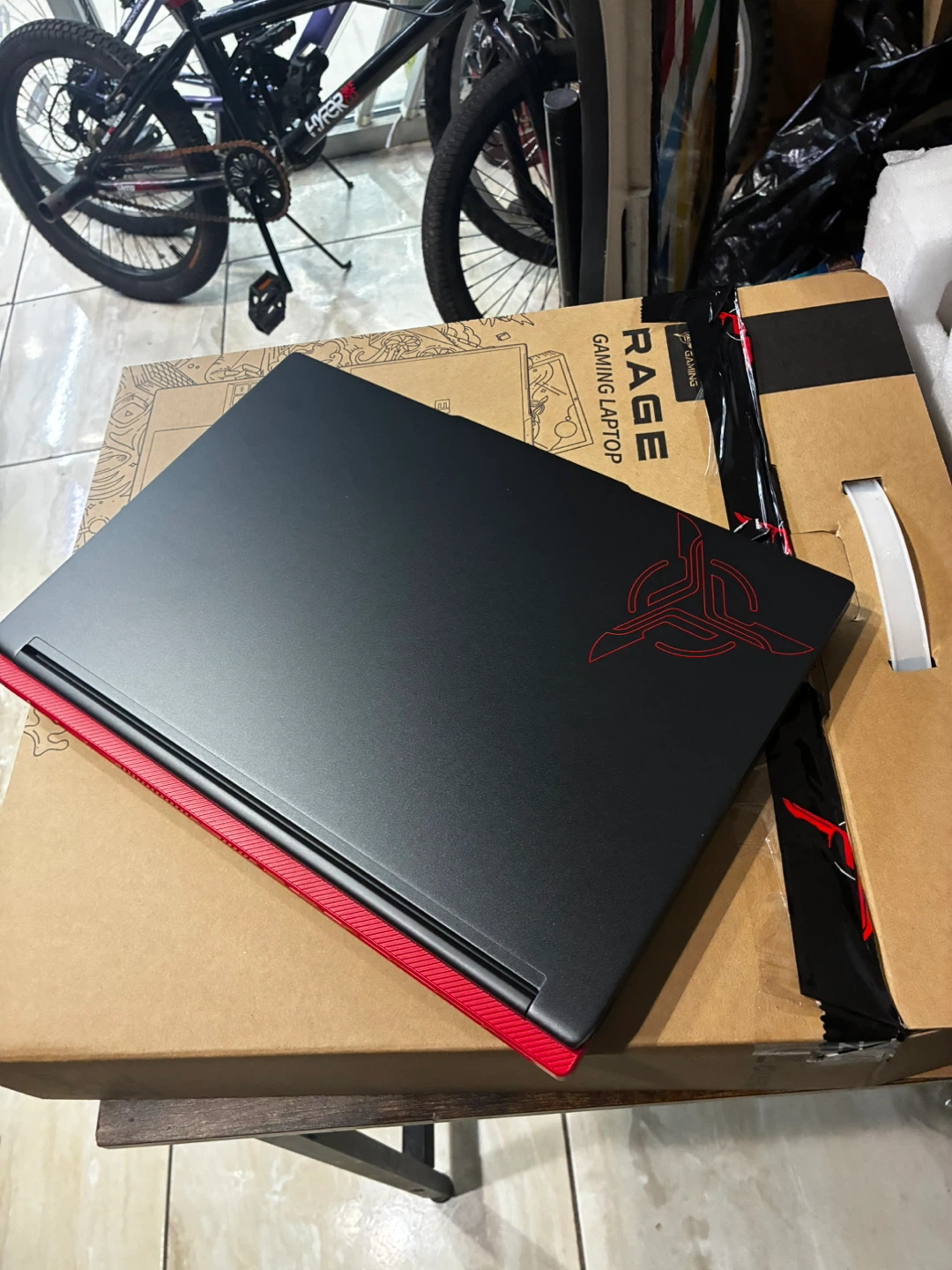 SKYTECH Rage 5050 Gaming Laptop, R7-8840HX, 1TB/16GB - photo 4