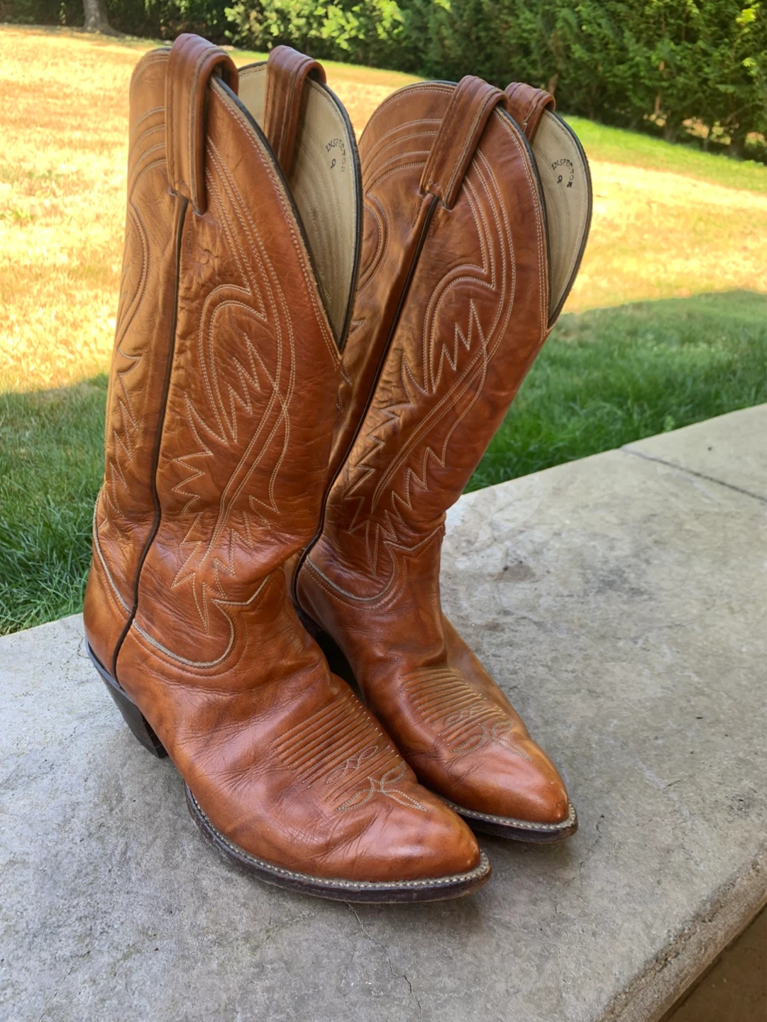 Tony Lama Cowboy Boots - Size 10D - photo 5