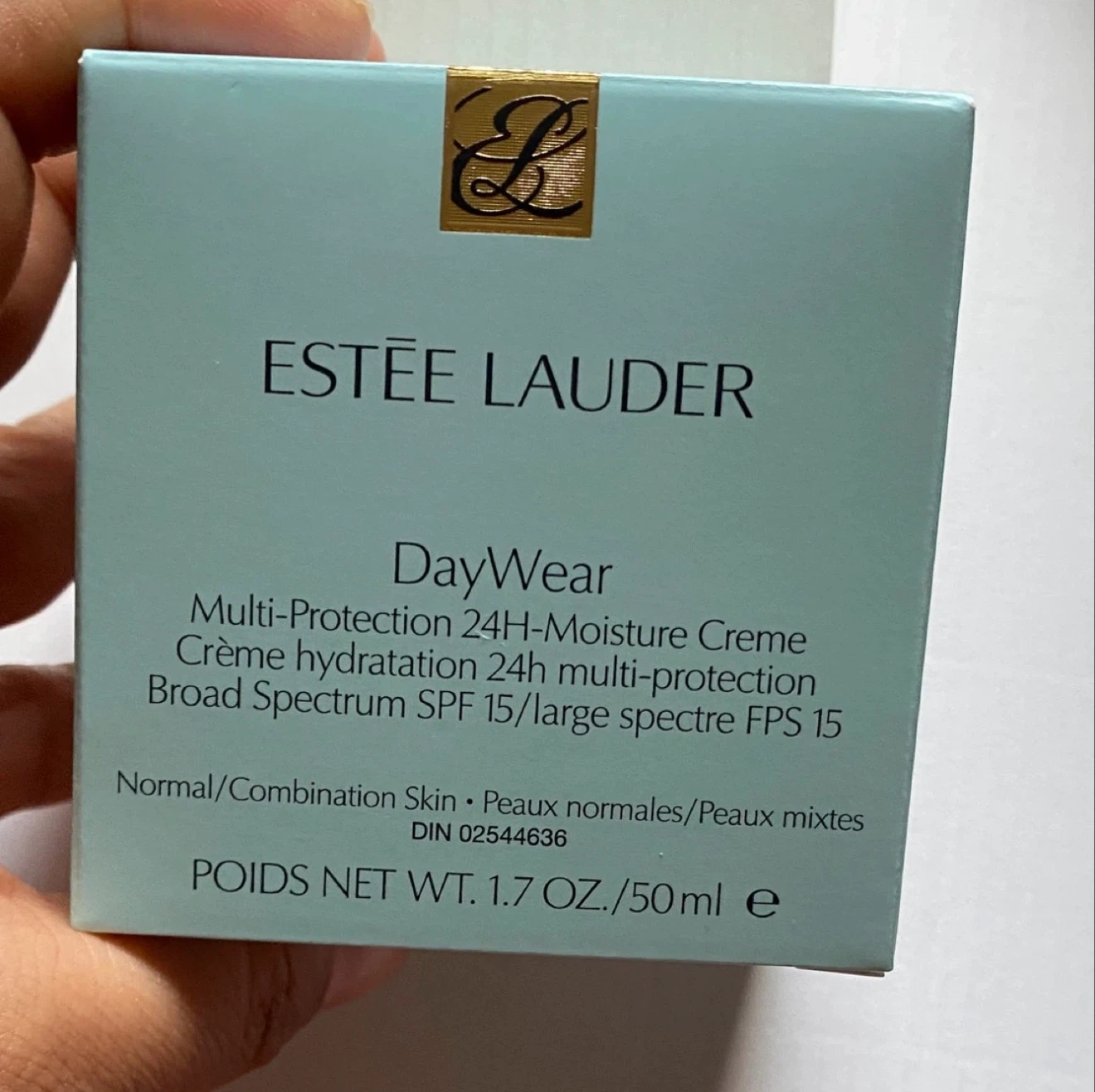 Estée Lauder DayWear Multi-Protection 24H Moisture Creme SPF 15 - photo 2