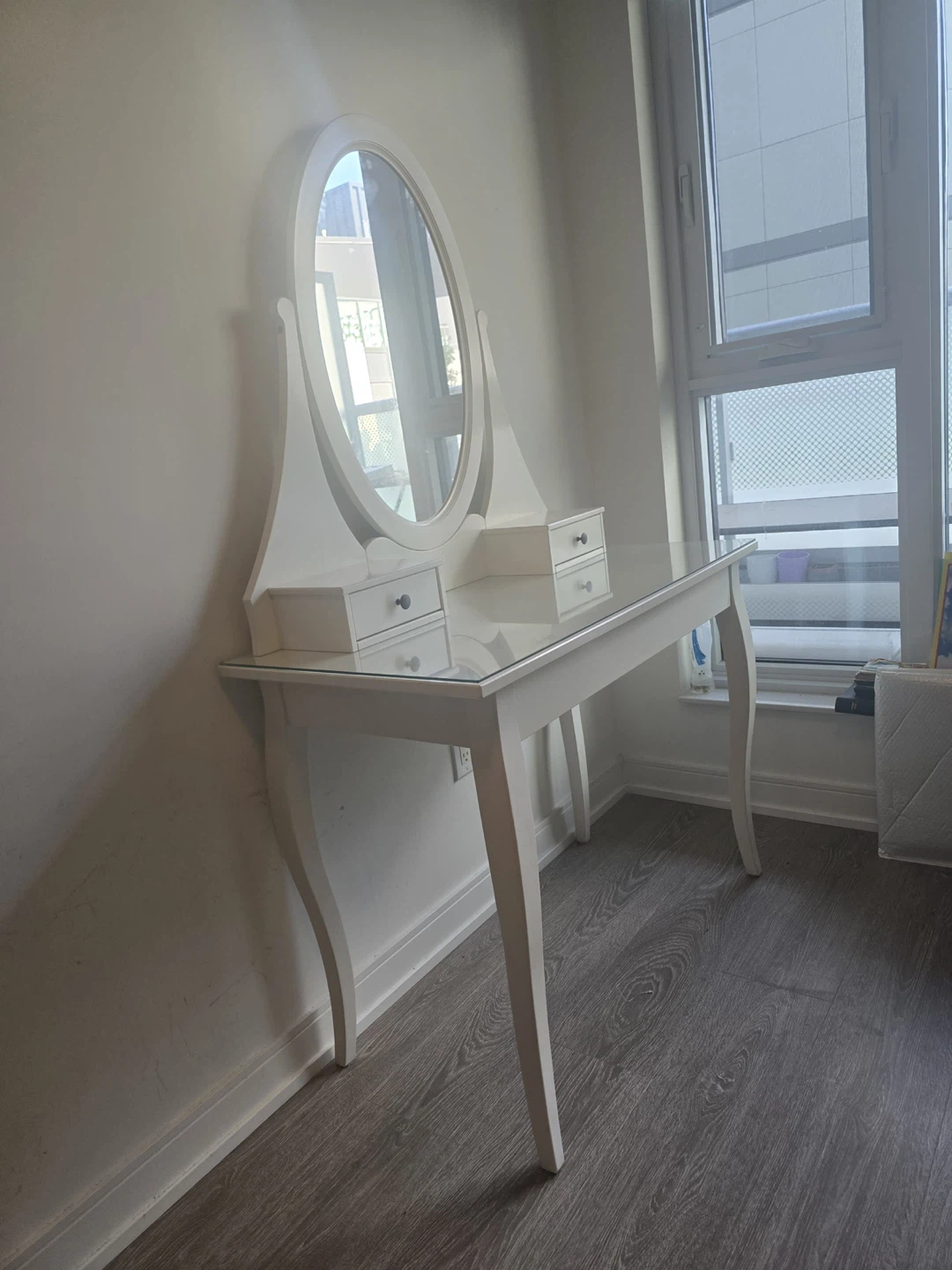 IKEA Dressing table – Good Condition - photo 2