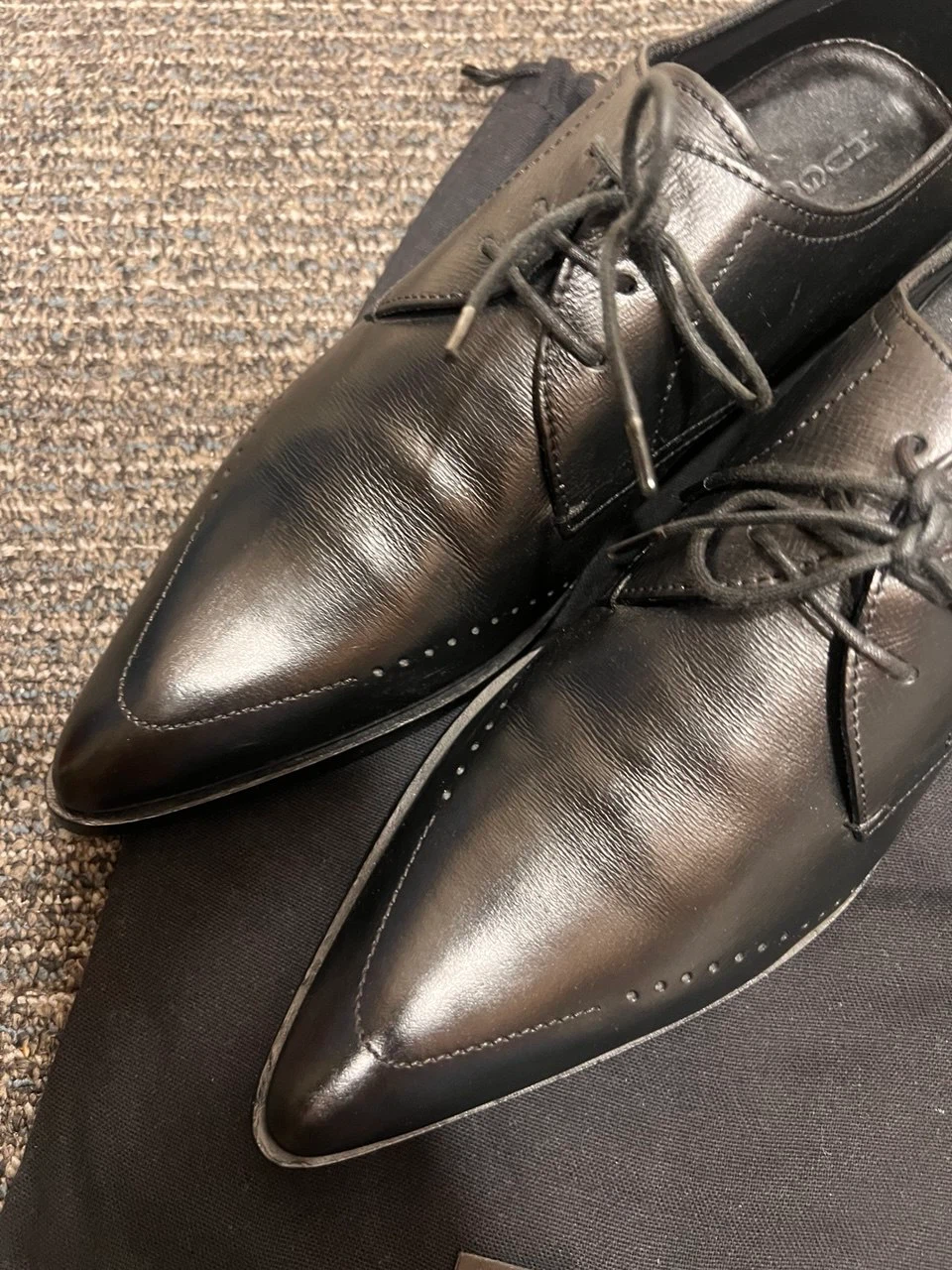 HUGO BOSS Black Leather Dress Shoes - photo 4