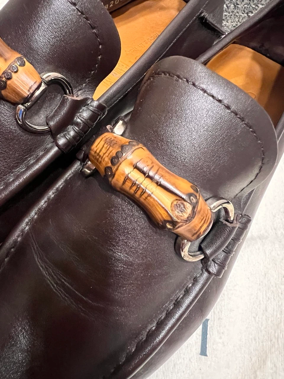 Gucci Brown Leather Bamboo Loafers Size 7 - photo 3
