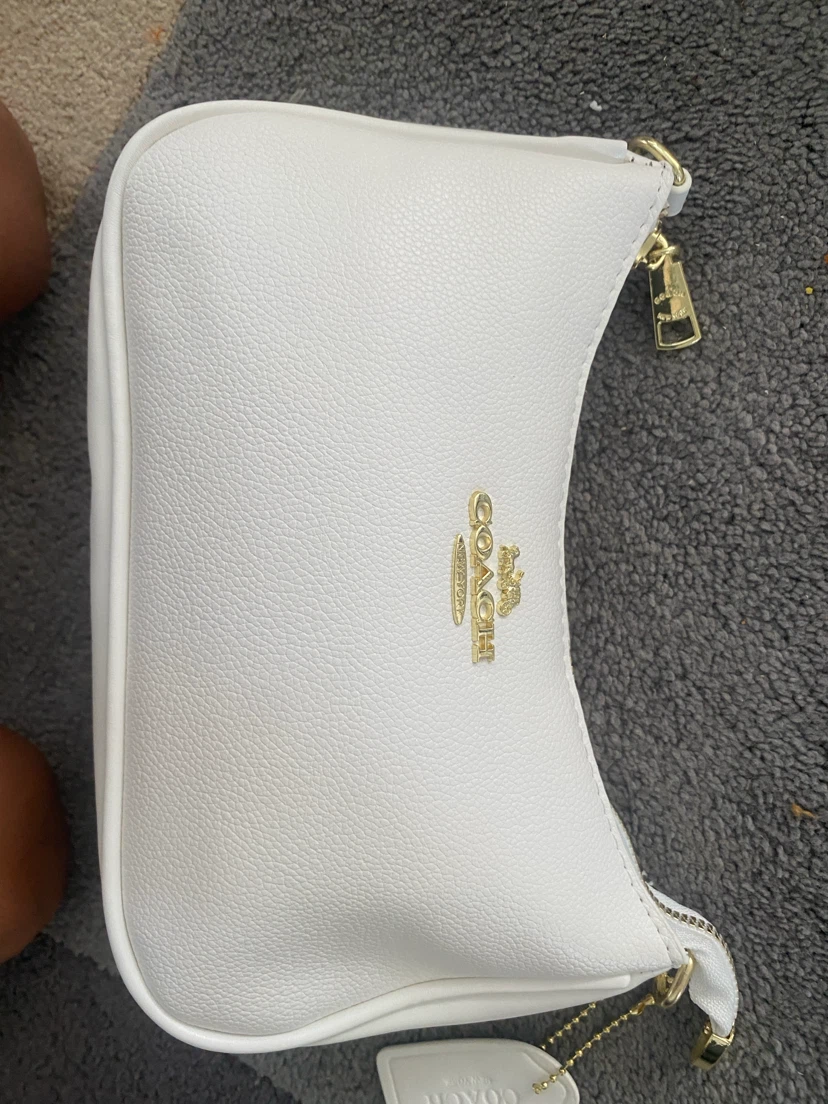 Coach White Leather Shoulder Bag