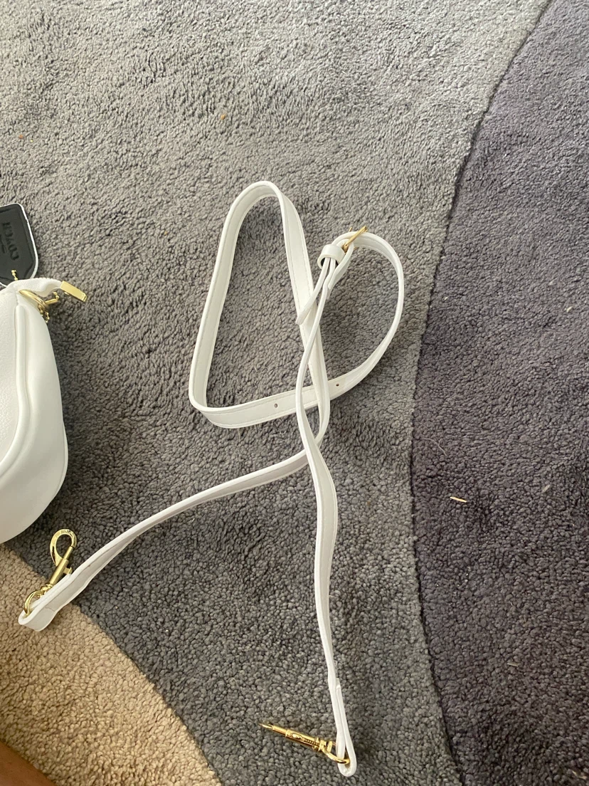 Coach White Leather Shoulder Bag - photo 3