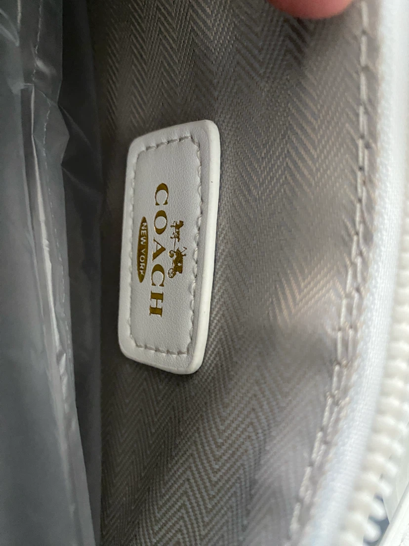 Coach White Leather Shoulder Bag - photo 5