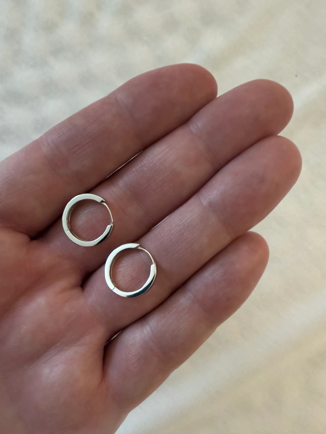 Unisex sterling silver 925 hoop earrings