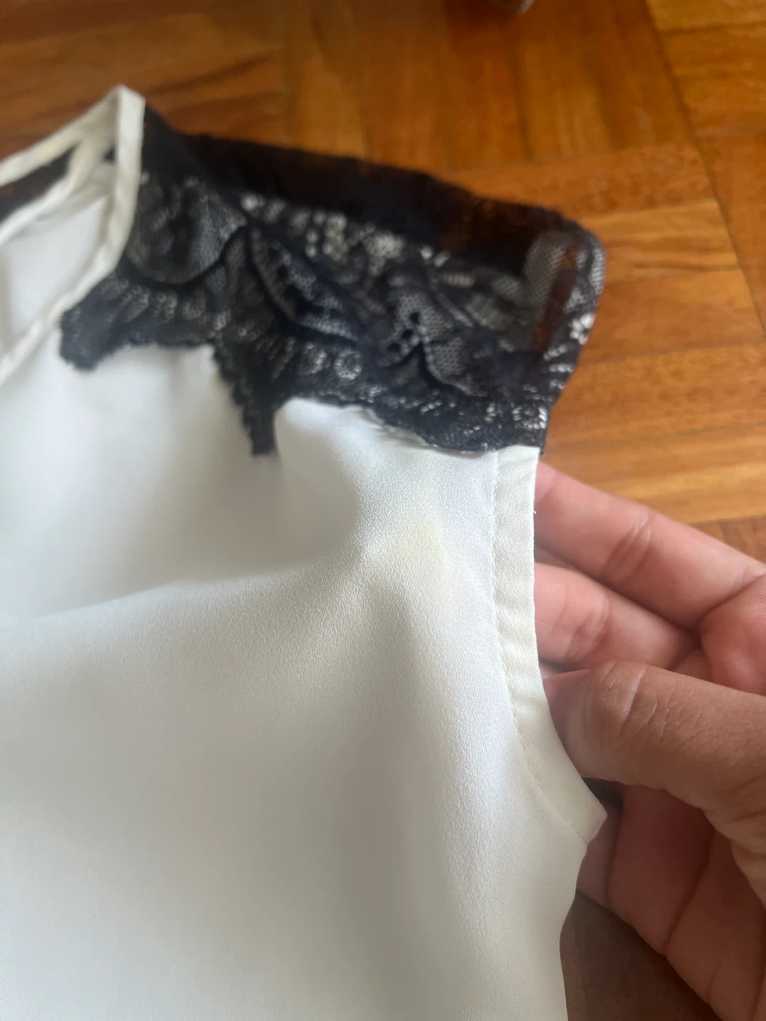 White top - photo 3