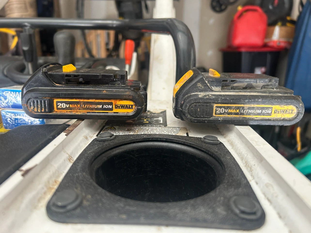 2x DeWalt 20V MAX Lithium Ion Batteries