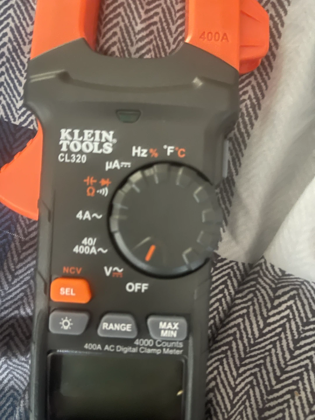 Klein Tools CL320 400A AC Digital Clamp Meter - photo 3