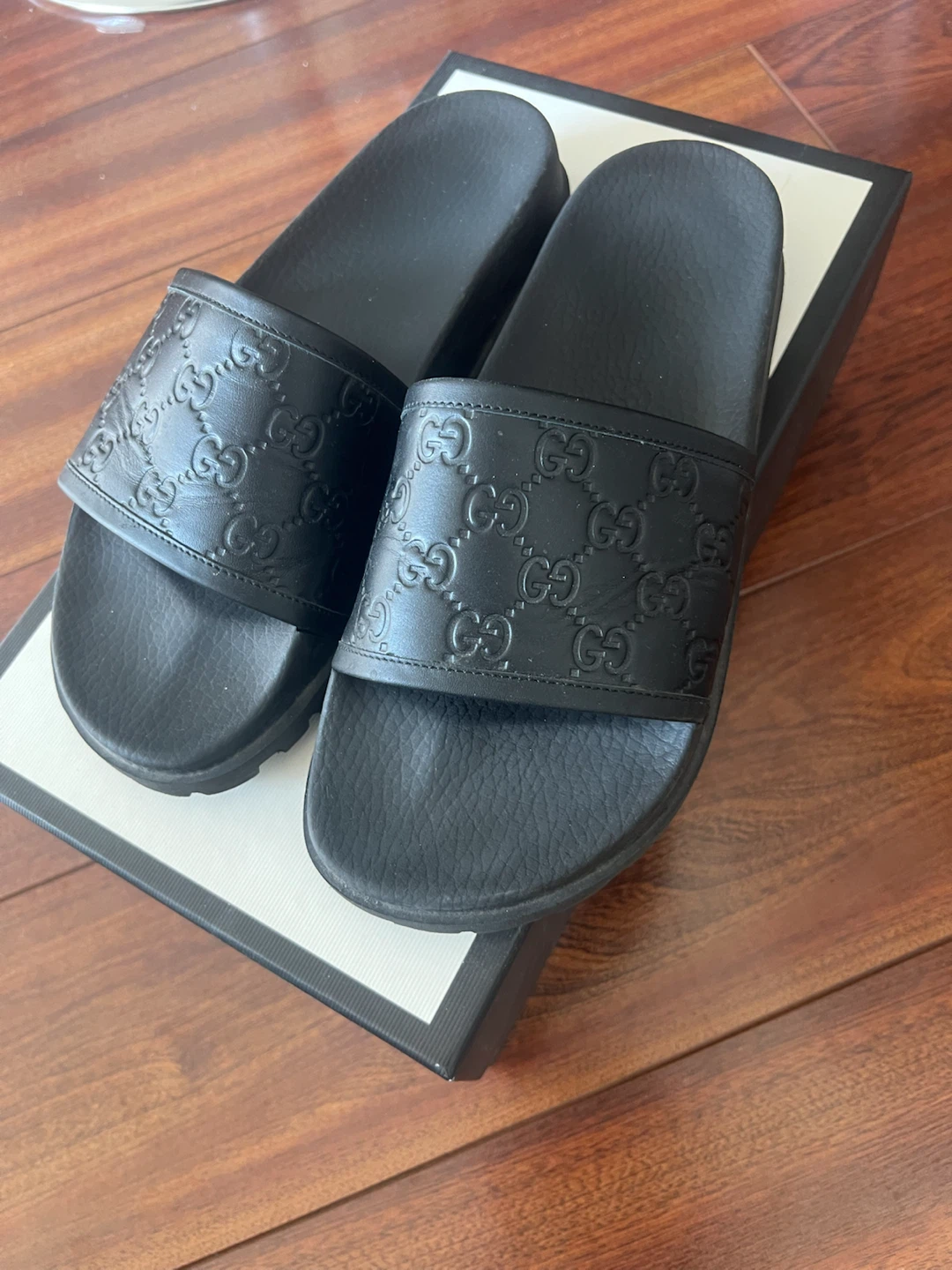 Mens Gucci Black Embossed GG Slides