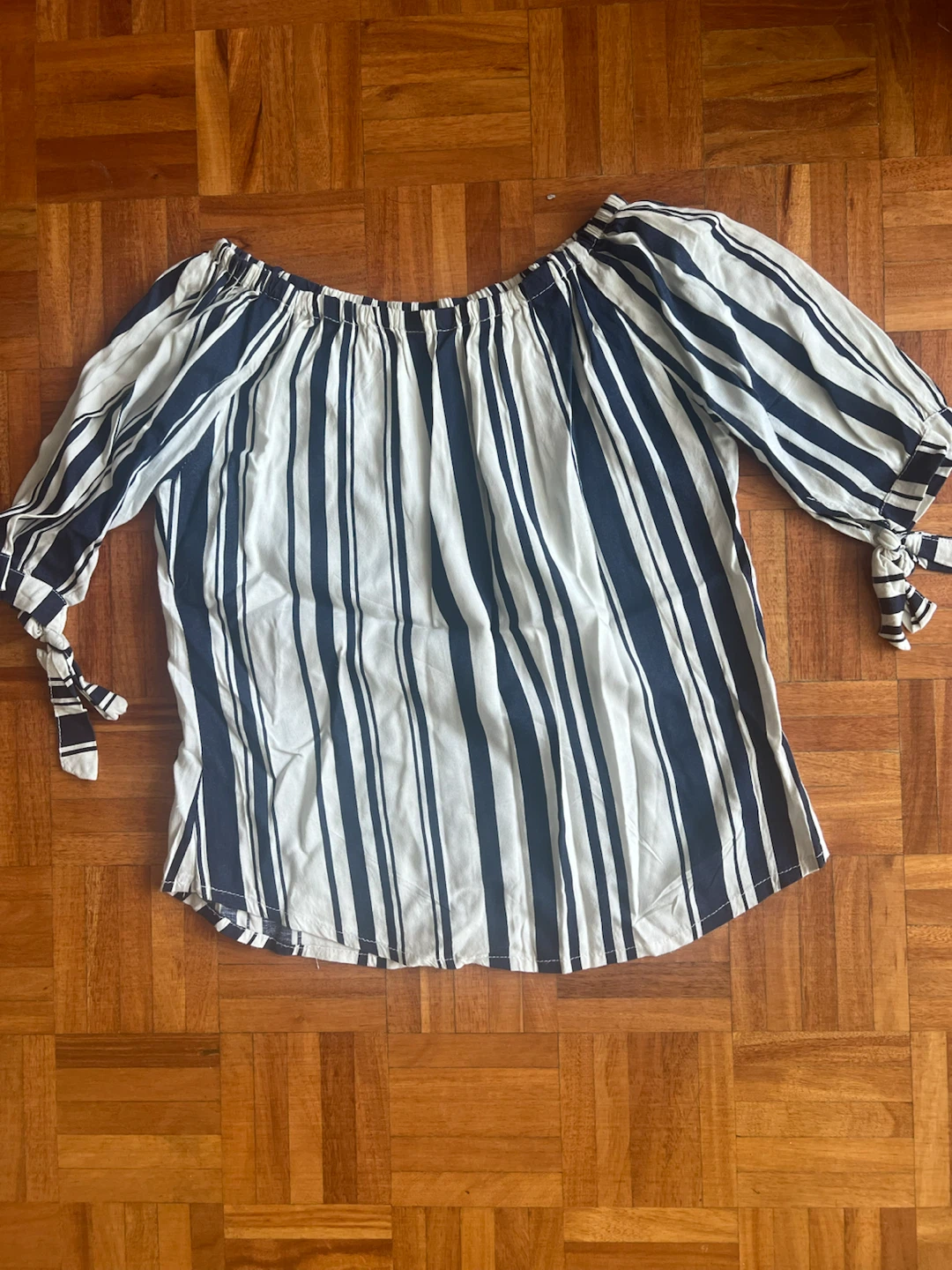 Work edition top wear - Swipe for pics - photo 4