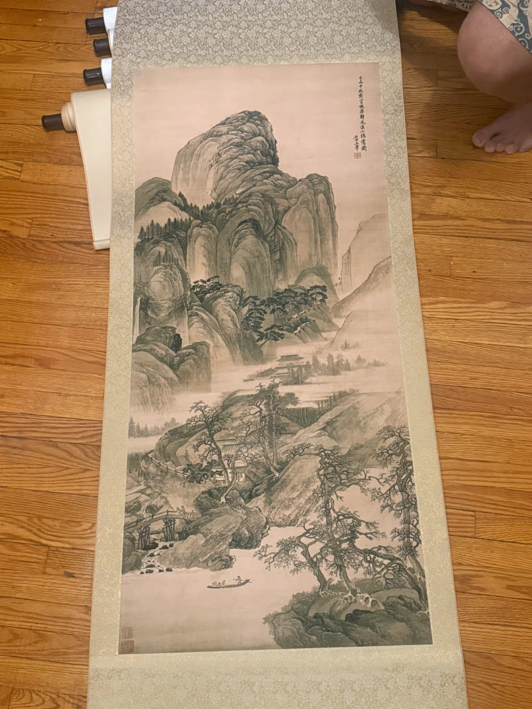 Traditional Chinese Art & Tea Collection