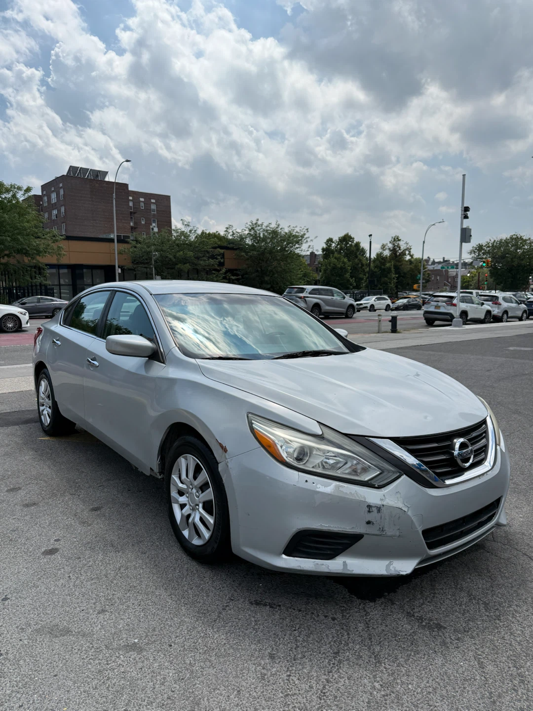 2016 Nissan Altima Sedan SV AWD - photo 2