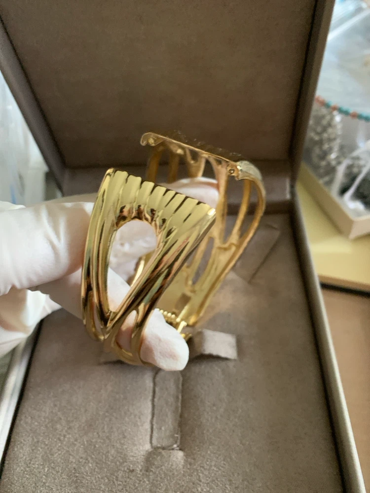Gold Tone Open Design Bangle Bracelet - photo 2