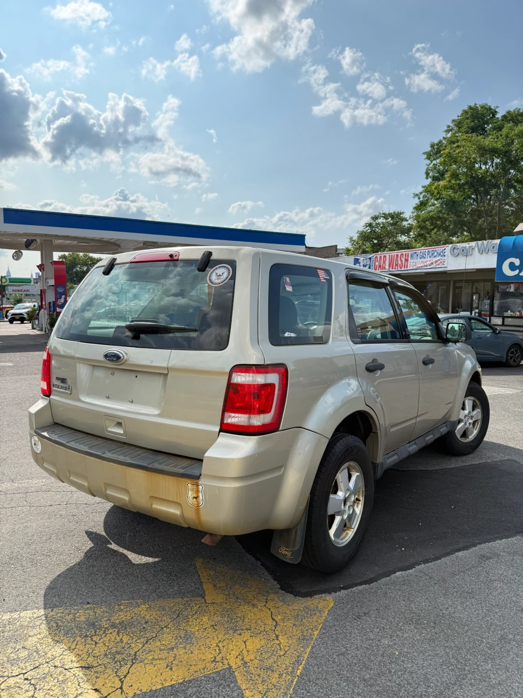 2011 Ford Escape XLS SUV AWD - photo 5