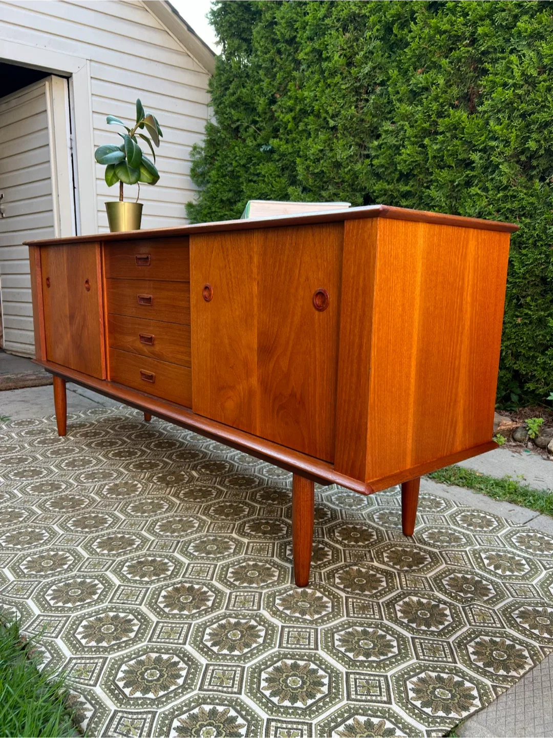 MCM Teak Credenza / Sideboard - photo 4