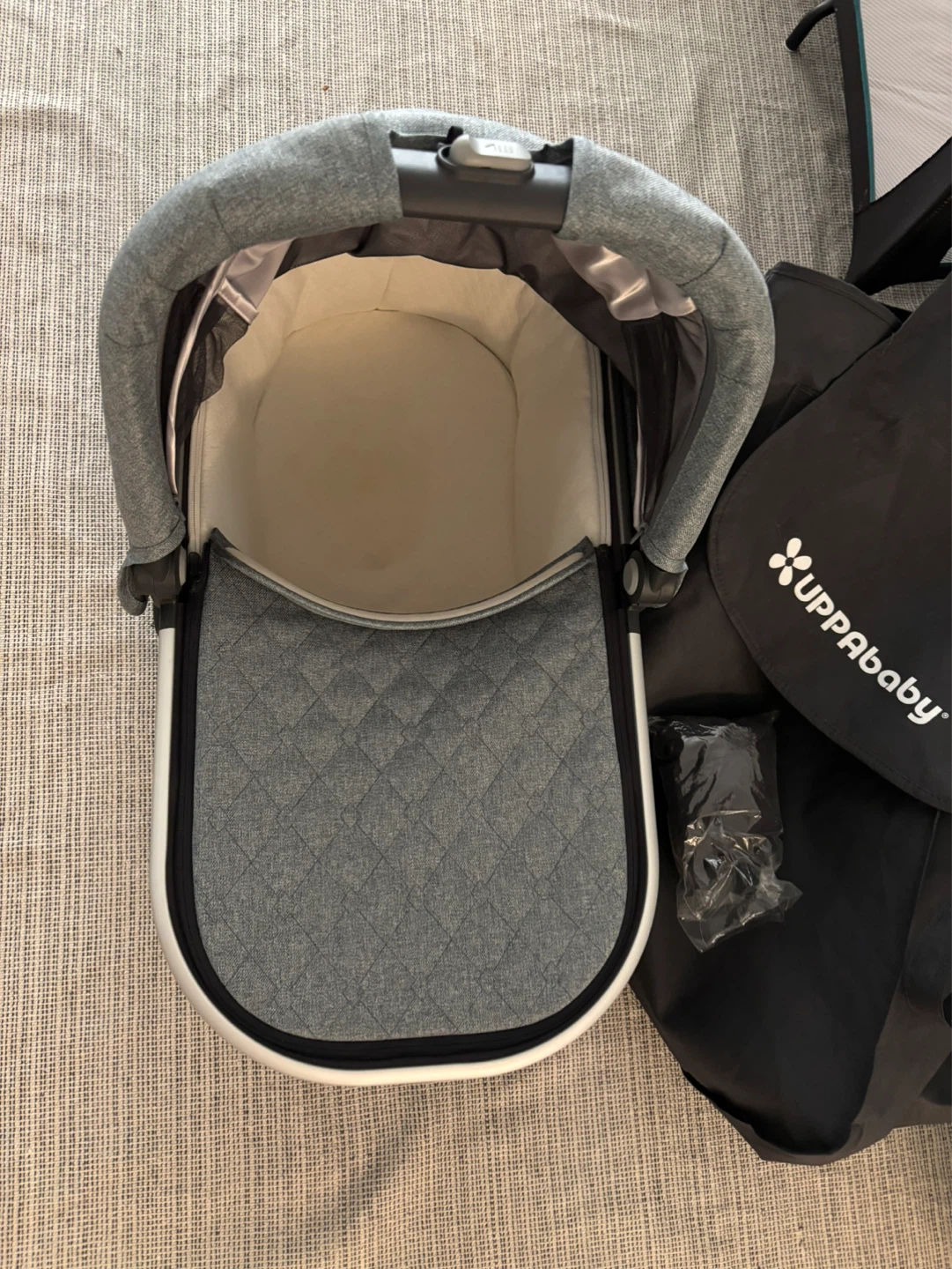 UPPAbaby 2018 in Henry, Infant Car Seat and Bassinet! - photo 5