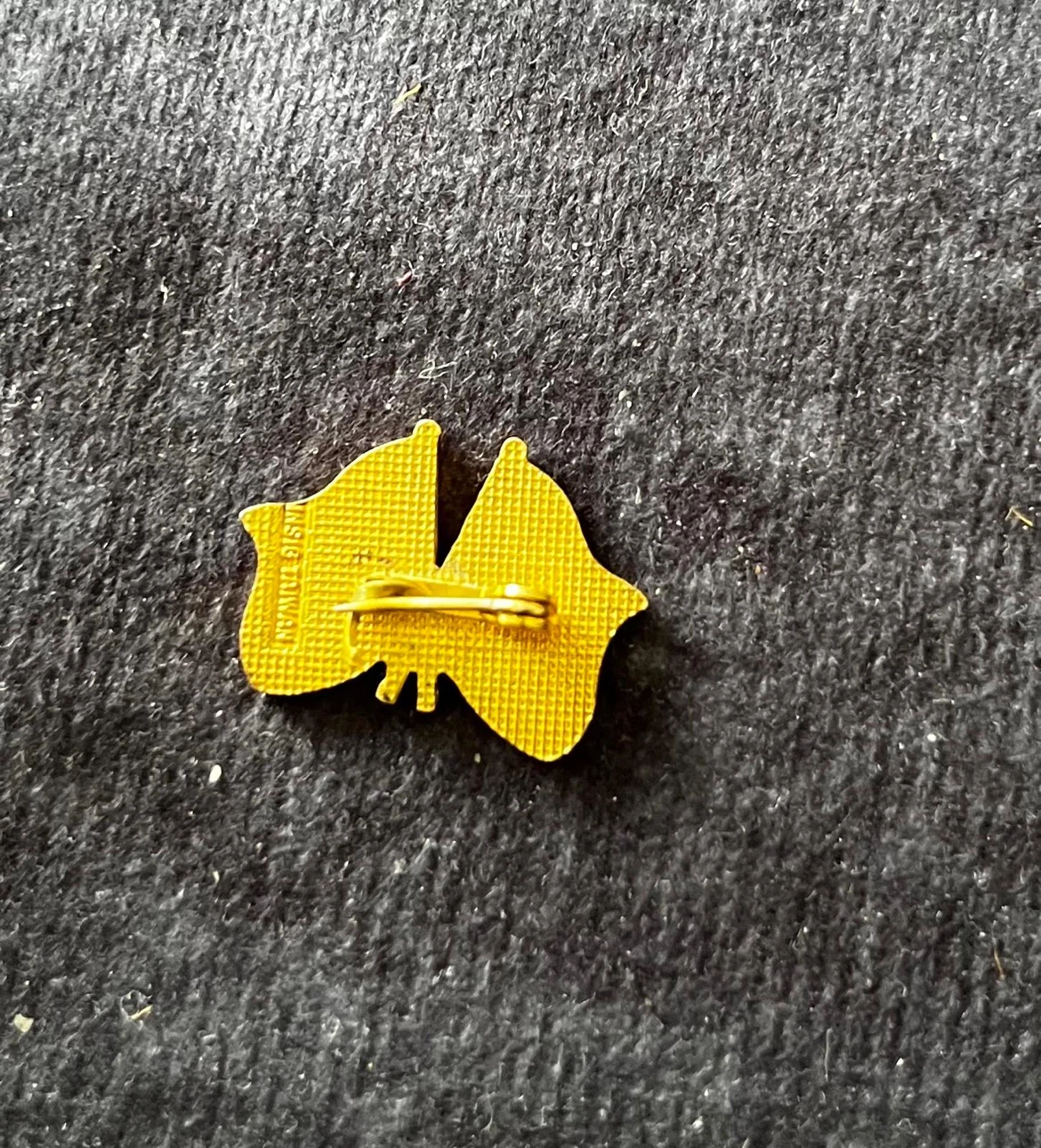 Vintage Canadian and American Flag Lapel Pin - photo 2
